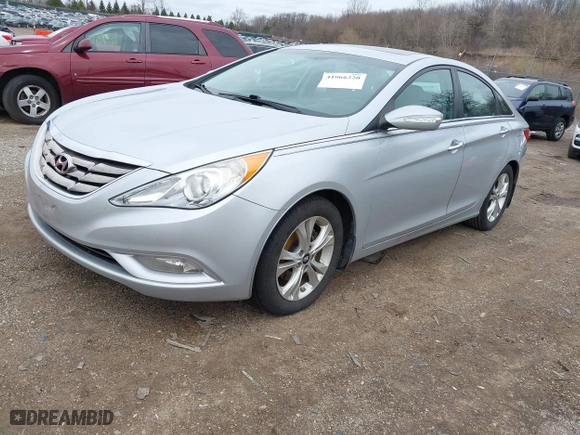 2013 Hyundai Sonata SE with VIN 5NPEC4AC9DH638852, listed as a IAAI auction lot 41966220 with 151,324 mi miles. Bid and sale history available at carsss.com. Image 2.