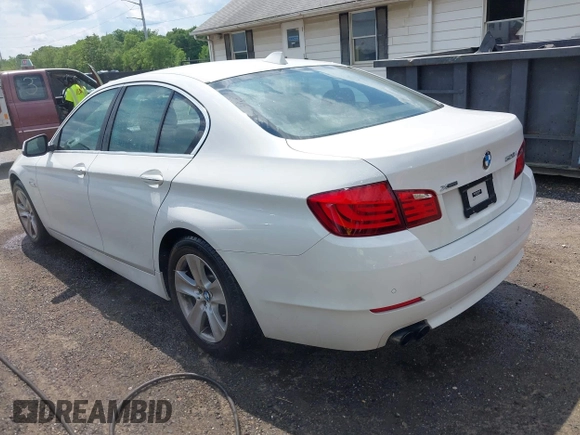 2013 BMW 5 Series 528i xDrive with VIN WBAXH5C58DD113587, listed as a IAAI auction lot 42197848 with 106,085 mi miles and . Bid and sale history available at DreamBid. Image 3.