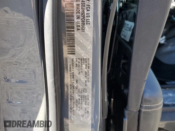 2023 Dodge Durango SRT Hellcat Premium z VIN 1C4SDJH92PC695631, wystawiony jako Copart lot #79218334 z przebiegiem Nie podano mil oraz Szkoda całkowita • Salvage title. Historia ofert i sprzedaży dostępna na DreamBid. Obrazek 13.