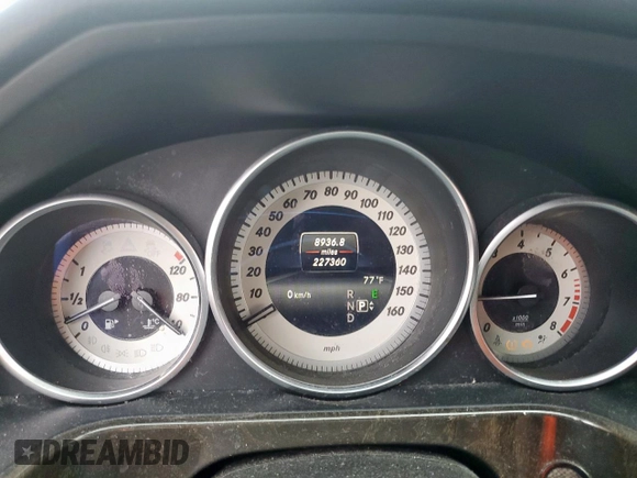 2014 Mercedes-Benz E 350 Sport z VIN WDDHF5KBXEA815374, wystawiony jako Copart lot #58481465 z przebiegiem 227 360 mil mil oraz Szkoda całkowita • Salvage title. Historia ofert i sprzedaży dostępna na DreamBid. Obrazek 9.