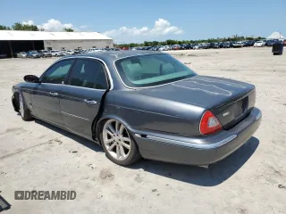 2004 Jaguar XJ with VIN SAJWA73B64TG18784, listed as a Copart auction lot 81254734 with 0 mi miles and Clean Title. Bid and sale history available at carsss.com. Image 2.