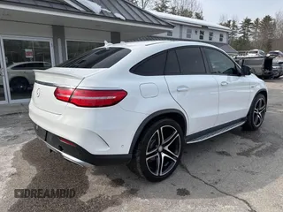 2016 Mercedes-Benz GLE 450 AMG z VIN 4JGED6EB7GA015893, wystawiony jako IAAI lot #41664458 z przebiegiem 75 092 mil mil oraz . Historia ofert i sprzedaży dostępna na DreamBid. Obrazek 4.