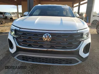2024 Volkswagen Atlas SE with VIN 1V2DE2CAXRC210618, listed as a Copart auction lot 79875604 with 19,613 mi miles and Salvage title. Bid and sale history available at DreamBid. Image 5.