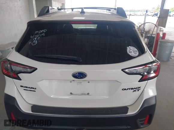 2021 Subaru Outback Onyx XT with VIN 4S4BTGLD6M3190720, listed as a IAAI auction lot 42549748 with 61,686 mi miles and . Bid and sale history available at DreamBid. Image 16.