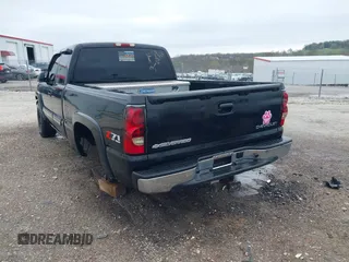 2004 Chevrolet Silverado 1500 Z71 with VIN 2GCEK19T441260222, listed as a IAAI auction lot 41882532 with 136,962 mi miles and . Bid and sale history available at DreamBid. Image 3.