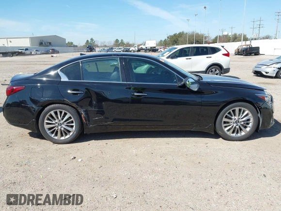2021 Infiniti Q50 3.0t LUXE with VIN JN1EV7BP8MM700070, listed as a IAAI auction lot 41713519 with 75,333 mi miles. Bid and sale history available at carsss.com. Image 14.