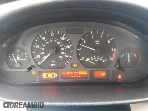 2000 BMW 3 Series 323i z VIN WBAAM3345YCA89194, wystawiony jako Copart lot #56789255 z przebiegiem 71 244 mil mil oraz Szkoda całkowita • Salvage title. Historia ofert i sprzedaży dostępna na DreamBid. Obrazek 9.