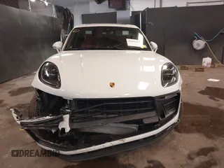 2022 Porsche Macan with VIN WP1AA2A54NLB03594, listed as a IAAI auction lot 41696623 with 43,779 mi miles and . Bid and sale history available at DreamBid. Image 12.