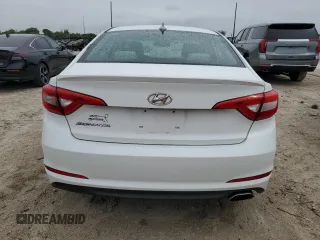 2015 Hyundai Sonata SE z VIN 5NPE24AF2FH232783, wystawiony jako Copart lot #59675925 z przebiegiem 100 748 mil mil oraz Czysty tytuł • Clean title. Historia ofert i sprzedaży dostępna na DreamBid. Obrazek 6.