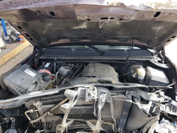 2009 Chevrolet Silverado 1500 with VIN 2GCEC330691105735, listed as a Copart auction lot 47586235 with 256,787 mi miles and Salvage Title. Bid and sale history available at DreamBid. Image 12.