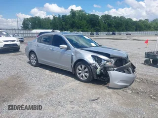 2010 Honda Accord EX z VIN 1HGCP2F74AA004333, wystawiony jako IAAI lot #42252465 z przebiegiem 253 620 mil mil oraz . Historia ofert i sprzedaży dostępna na DreamBid. Obrazek 1.
