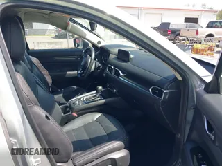 2018 Mazda CX-5 Grand Touring z VIN JM3KFADM7J0318684, wystawiony jako IAAI lot #42226937 z przebiegiem 69 166 mil mil oraz . Historia ofert i sprzedaży dostępna na DreamBid. Obrazek 5.