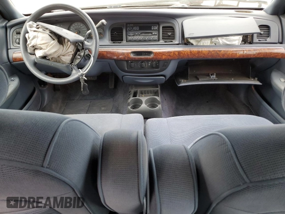 1997 Mercury Grand Marquis GS z VIN 2MELM74W2VX642879, wystawiony jako Copart lot #51464035 z przebiegiem 117 860 mil mil oraz Szkoda całkowita • Salvage title. Historia ofert i sprzedaży dostępna na DreamBid. Obrazek 8.