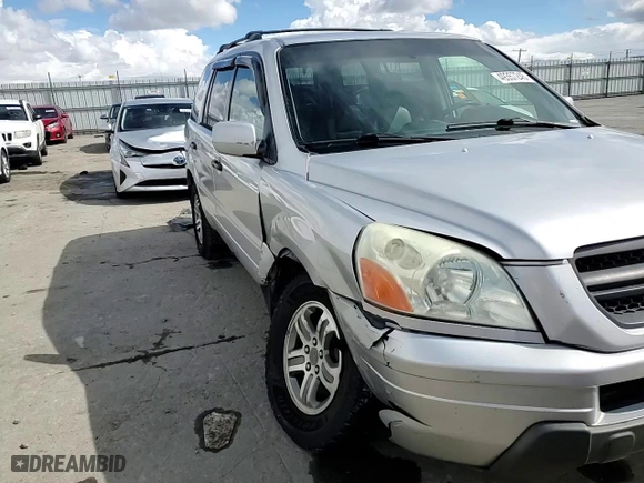 2003 Honda Pilot EX with VIN 2HKYF18533H512723, listed as a Copart auction lot 49357245 with 210,561 mi miles and Salvage Title. Bid and sale history available at carsss.com. Image 10.