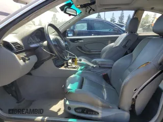 2003 BMW 3 Series 330Ci z VIN WBABN53463PH05144, wystawiony jako Copart lot #58390135 z przebiegiem 210 356 mil mil oraz Szkoda całkowita • Salvage title. Historia ofert i sprzedaży dostępna na DreamBid. Obrazek 7.