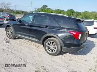 2021 Ford Explorer Limited with VIN 1FMSK8FH8MGA86052, listed as a IAAI auction lot 41859132 with 78,259 mi miles. Bid and sale history available at carsss.com. Image 3.