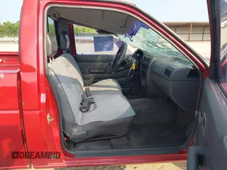 1995 Nissan Frontier with VIN 1N6SD11S5SC306547, listed as a IAAI auction lot 42545463 with 172,647 mi miles and . Bid and sale history available at DreamBid. Image 5.