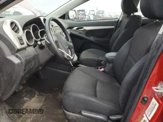 2010 Pontiac Vibe w/1SA with VIN 5Y2SP6E88AZ416882, listed as a Copart auction lot 81860554 with 133,635 mi miles and Salvage Title. Bid and sale history available at carsss.com. Image 7.