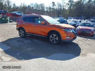 2017 Nissan Rogue SL with VIN 5N1AT2MV9HC762391, listed as a IAAI auction lot 41571253 with 127,929 mi miles. Bid and sale history available at carsss.com. Image 1.