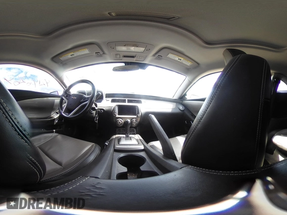2013 Chevrolet Camaro SS с VIN 2G1FK1EJXD9112353, выставлен на аукционе IAAI как лот 42196264 с пробегом 71 339 миль миль и . История ставок и продаж доступна на DreamBid. Изображение 20.