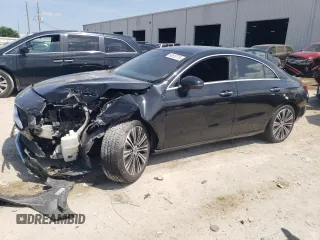 2021 Mercedes-Benz CLA 250 z VIN W1K5J4HB5MN187394, wystawiony jako Copart lot #54610715 z przebiegiem 39 570 mil mil oraz Szkody całkowita. Historia ofert i sprzedaży dostępna na DreamBid. Obrazek 1.