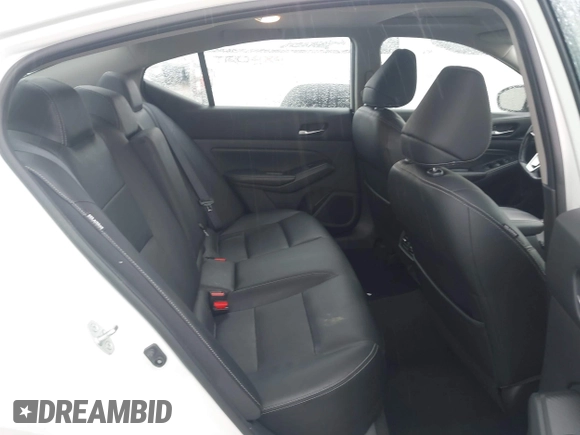 2019 Nissan Altima SL with VIN 1N4BL4EW3KN312958, listed as a IAAI auction lot 41958014 with 50,983 mi miles and . Bid and sale history available at carsss.com. Image 8.