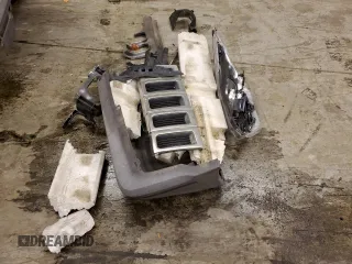 1993 Jeep Grand Cherokee Laredo with VIN 1J4GZ58SXPC554642, listed as a Copart auction lot 83268254 with 266,063 mi miles and Salvage Title. Bid and sale history available at carsss.com. Image 14.