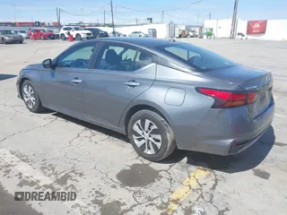 2020 Nissan Altima S with VIN 1N4BL4BVXLC237264, listed as a IAAI auction lot 41813608 with 97,618 mi miles and . Bid and sale history available at DreamBid. Image 3.