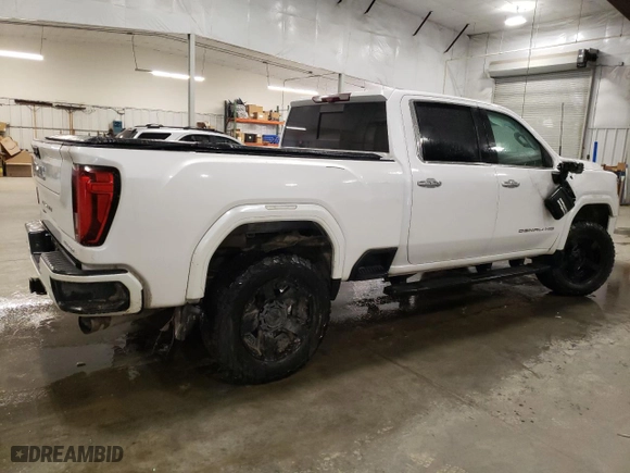 2020 GMC Sierra 3500HD Denali with VIN 1GT49WEY3LF254084, listed as a Copart auction lot 87234124 with 46,642 mi miles and Salvage Title. Bid and sale history available at carsss.com. Image 3.