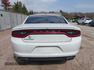 2020 Dodge Charger SXT z VIN 2C3CDXBG4LH213896, wystawiony jako IAAI lot #42143333 z przebiegiem 76 592 mil mil oraz . Historia ofert i sprzedaży dostępna na DreamBid. Obrazek 17.