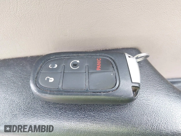 2017 Jeep Cherokee Limited с VIN 1C4PJMDB7HW636731, выставлен на аукционе IAAI как лот 42280712 с пробегом 90 999 миль миль и . История ставок и продаж доступна на DreamBid. Изображение 11.
