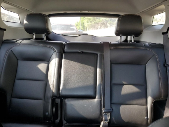2021 GMC Terrain SLT z VIN 3GKALPEV3ML363558, wystawiony jako Copart lot #52632085 z przebiegiem 51 254 mil mil oraz Czysty tytuł • Clean title. Historia ofert i sprzedaży dostępna na DreamBid. Obrazek 10.
