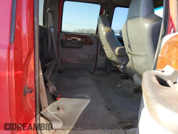 2003 Ford F-350 XL with VIN 1FTWW33FX3EA92736, listed as a Copart auction lot 43202075 with 287,887 mi miles and Salvage Title. Bid and sale history available at DreamBid. Image 10.