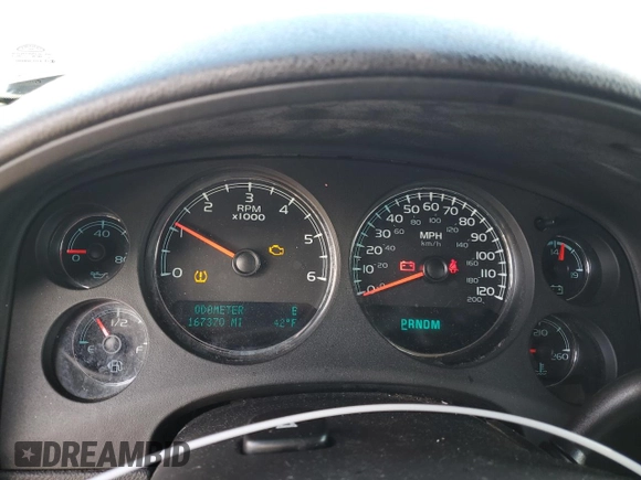 2011 Chevrolet Suburban LT with VIN 1GNSKJE30BR231613, listed as a Copart auction lot 44766695 with 167,370 mi miles and Salvage Title. Bid and sale history available at carsss.com. Image 9.