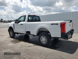 2024 Ford F-250 XL z VIN 1FTBF2BA2REC62479, wystawiony jako Copart lot #63647595 z przebiegiem Nie podano mil oraz Szkoda całkowita • Salvage title. Historia ofert i sprzedaży dostępna na DreamBid. Obrazek 2.
