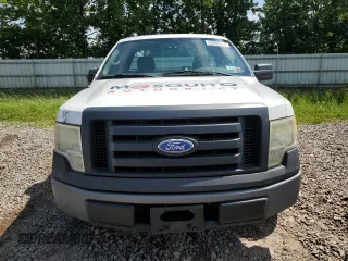 2009 Ford F-150 XL with VIN 1FTPF12V49KB76109, listed as a Copart auction lot 63595754 with 160,579 mi miles and Salvage Title. Bid and sale history available at carsss.com. Image 5.