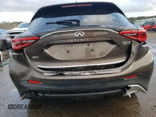 2017 Infiniti QX30 Luxury with VIN SJKCH5CR5HA018641, listed as a Copart auction lot 39949704 with 92,148 mi miles. Bid and sale history available at carsss.com. Image 6.