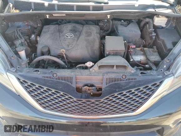 2017 Toyota Sienna SE with VIN 5TDXZ3DC7HS858021, listed as a Copart auction lot 65982715 with 73,647 mi miles and Clean title. Bid and sale history available at DreamBid. Image 12.