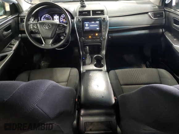 2015 Toyota Camry XLE z VIN 4T4BF1FK6FR458862, wystawiony jako Copart lot #55294515 z przebiegiem 148 626 mil mil oraz Szkoda całkowita • Salvage title. Historia ofert i sprzedaży dostępna na DreamBid. Obrazek 8.