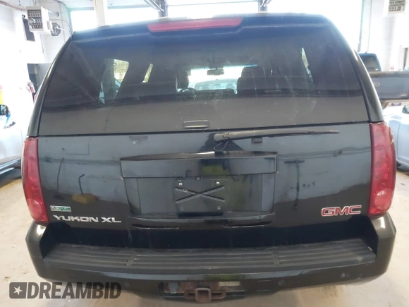 2012 GMC Yukon XL SLT with VIN 1GKS2KE72CR183734, listed as a IAAI auction lot 41116939 with 1 mi miles. Bid and sale history available at carsss.com. Image 15.