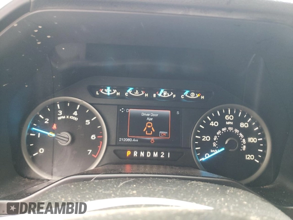2015 Ford F-150 XLT with VIN 1FTEW1EP7FFD05405, listed as a Copart auction lot 52790425 with 212,060 mi miles and Salvage Title. Bid and sale history available at carsss.com. Image 9.