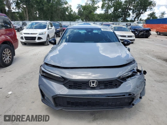 2025 Honda Civic Sport z VIN 2HGFE2F52SH520064, wystawiony jako Copart lot #56580945 z przebiegiem 4947 mil mil oraz Nie do naprawy. Historia ofert i sprzedaży dostępna na DreamBid. Obrazek 5.