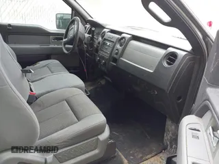 2011 Ford F-150 XL with VIN 1FTEX1CM3BFC07956, listed as a IAAI auction lot 41897005 with 277,429 mi miles. Bid and sale history available at carsss.com. Image 5.