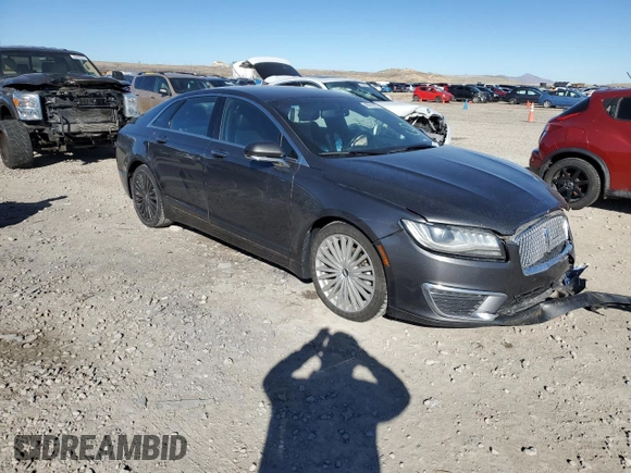2017 Lincoln MKZ Reserve z VIN 3LN6L5E91HR611992, wystawiony jako Copart lot #46696855 z przebiegiem 133 045 mil mil oraz Szkoda całkowita • Salvage title. Historia ofert i sprzedaży dostępna na DreamBid. Obrazek 4.