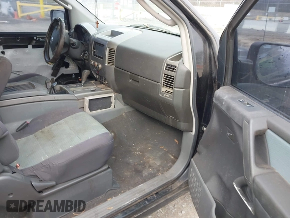 2006 Nissan Titan SE with VIN 1N6BA06A86N570617, listed as a IAAI auction lot 41613217 with 211,095 mi miles and . Bid and sale history available at DreamBid. Image 5.
