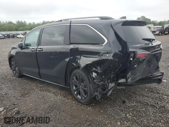 2024 Toyota Sienna XSE z VIN 5TDDRKEC3RS218854, wystawiony jako Copart lot #57658695 z przebiegiem 8 771 mil mil oraz Szkoda całkowita • Salvage title. Historia ofert i sprzedaży dostępna na DreamBid. Obrazek 2.