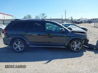 2017 Dodge Journey Crossroad Plus with VIN 3C4PDCGG7HT613495, listed as a IAAI auction lot 41841392 with Not provided miles and . Bid and sale history available at DreamBid. Image 12.