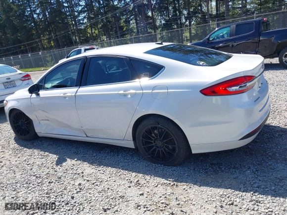 2018 Ford Fusion Hybrid SE with VIN 3FA6P0LU3JR226934, listed as a IAAI auction lot 42063065 with 126,683 mi miles. Bid and sale history available at carsss.com. Image 14.