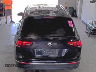 2024 Volkswagen Tiguan SE with VIN 3VV3B7AX6RM075535, listed as a IAAI auction lot 42845052 with 20,867 mi miles and . Bid and sale history available at DreamBid. Image 30.
