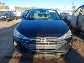 2020 Hyundai Elantra Value Edition z VIN KMHD84LF1LU956131, wystawiony jako IAAI lot #41866611 z przebiegiem 138 785 mil mil oraz . Historia ofert i sprzedaży dostępna na DreamBid. Obrazek 13.